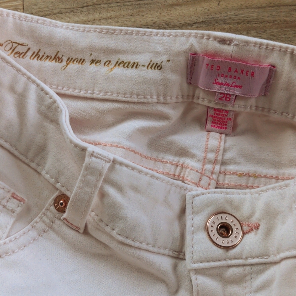 Pink Ted Baker Size 26 W:13.5 R:8.5 I:29